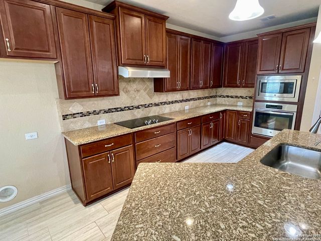 1026 Faith Ranch, San Antonio, TX 78245