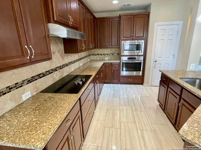 1026 Faith Ranch, San Antonio, TX 78245