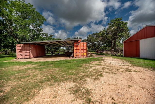 3042 County Road 452, Palacios, TX 77465