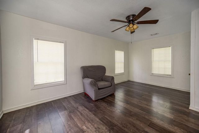 3042 County Road 452, Palacios, TX 77465