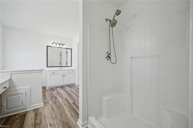 120 Lakes Edge DR, Suffolk, VA 23434