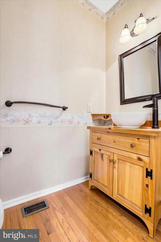 5170 BARNESS CT, Doylestown, PA 18902