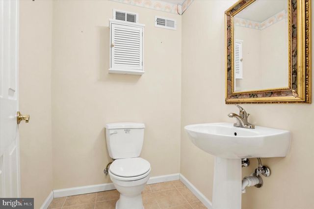 5170 BARNESS CT, Doylestown, PA 18902