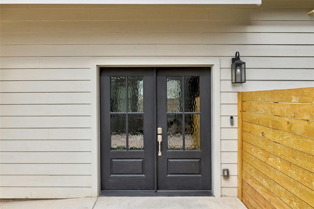 4704 Enchanted LN B, Austin, TX 78745