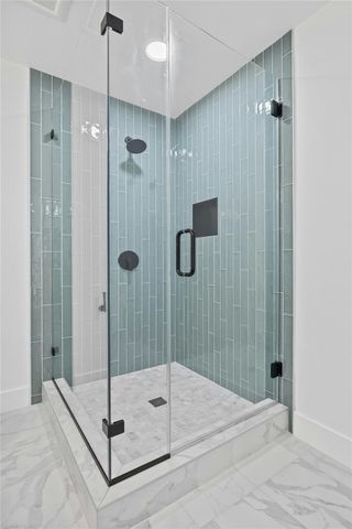 4704 Enchanted LN B, Austin, TX 78745