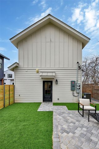 4704 Enchanted LN B, Austin, TX 78745