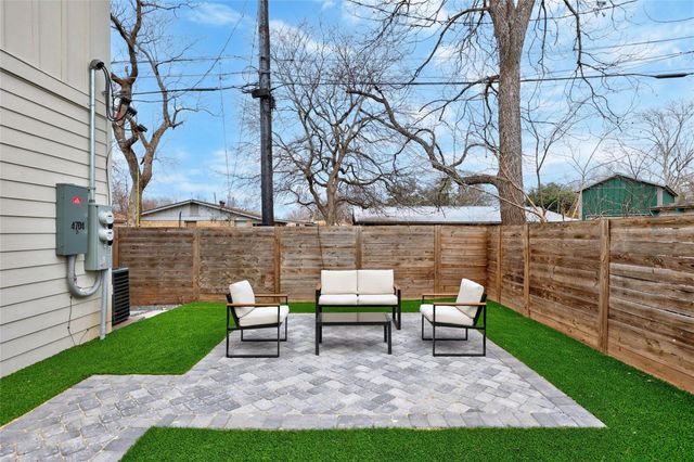 4704 Enchanted LN B, Austin, TX 78745