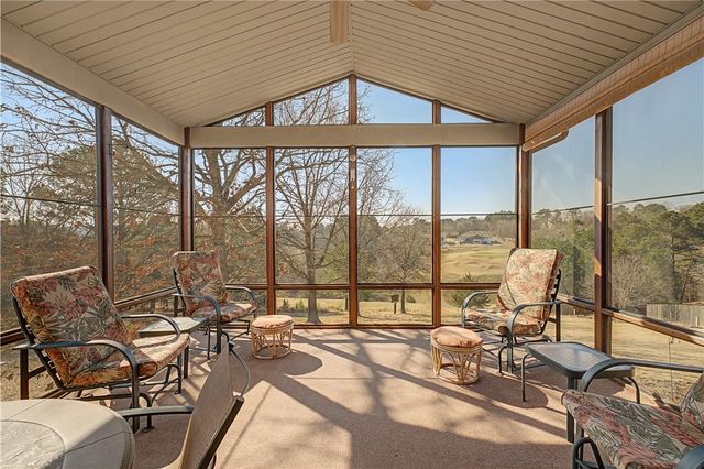 70 McKenzie Drive, Bella Vista, AR 72715