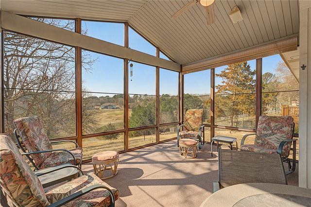 70 McKenzie Drive, Bella Vista, AR 72715