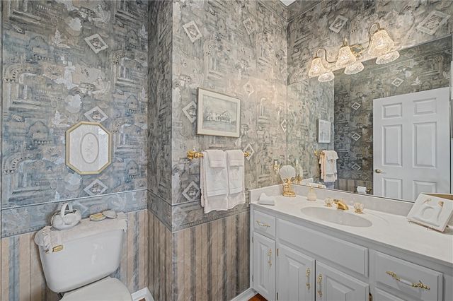 70 McKenzie Drive, Bella Vista, AR 72715