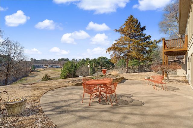 70 McKenzie Drive, Bella Vista, AR 72715