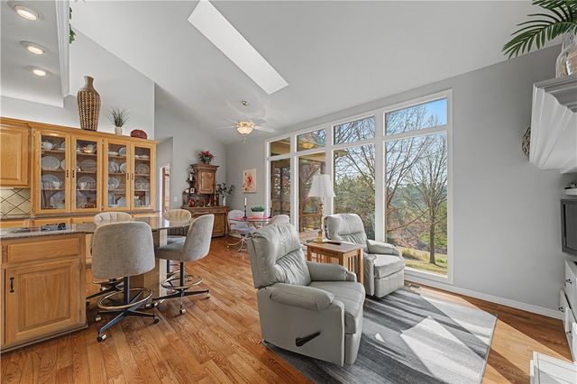 70 McKenzie Drive, Bella Vista, AR 72715