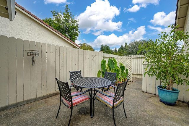 15048 Lago Dr, Rancho Murieta, CA 95683