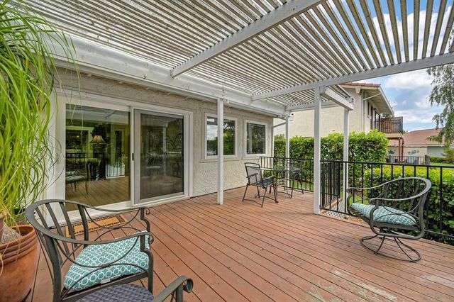 15048 Lago Dr, Rancho Murieta, CA 95683