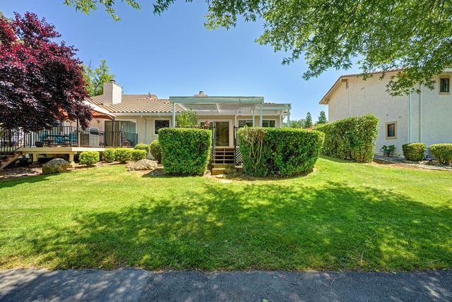 15048 Lago Dr, Rancho Murieta, CA 95683