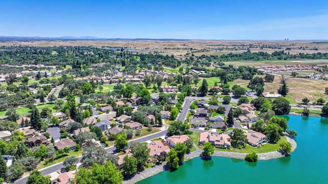 15048 Lago Dr, Rancho Murieta, CA 95683