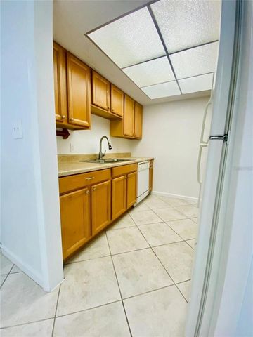 633 N KEENE ROAD APT C, Clearwater, FL 33755