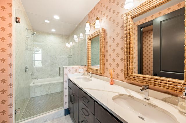 5 Gadsdenboro Street 303, Charleston, SC 29401