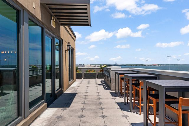 5 Gadsdenboro Street 303, Charleston, SC 29401