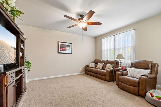 1373 Nevarez, Kyle, TX 78640