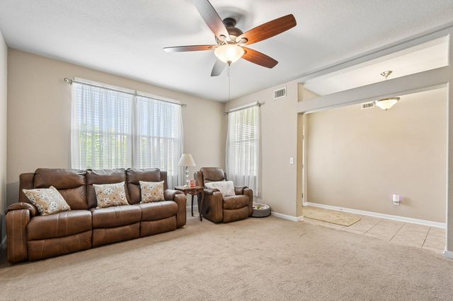 1373 Nevarez, Kyle, TX 78640