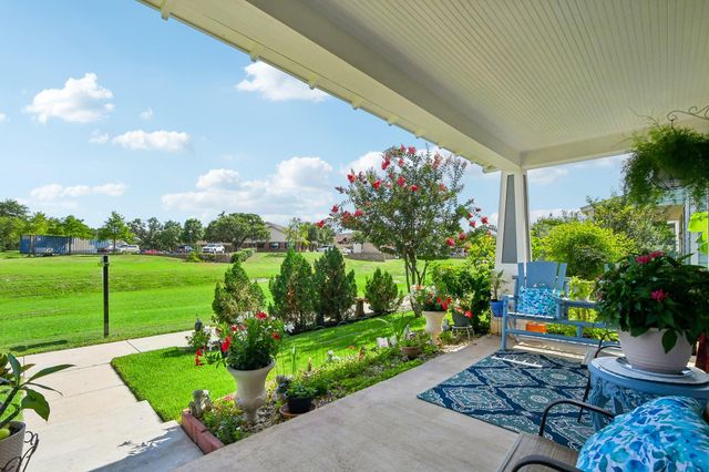 1373 Nevarez, Kyle, TX 78640