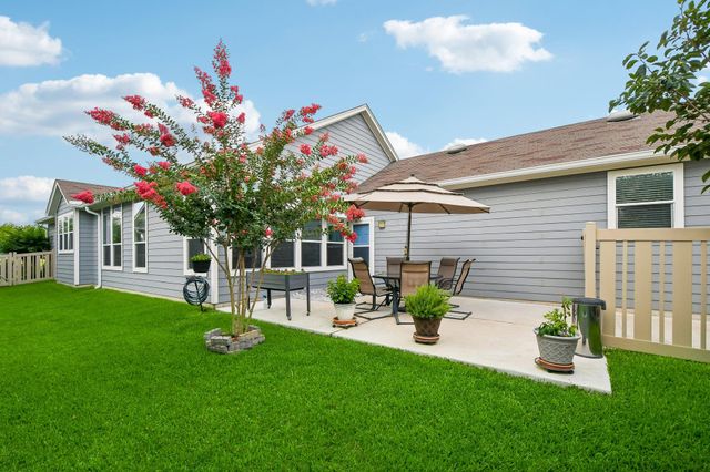 1373 Nevarez, Kyle, TX 78640