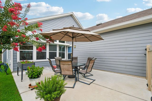 1373 Nevarez, Kyle, TX 78640
