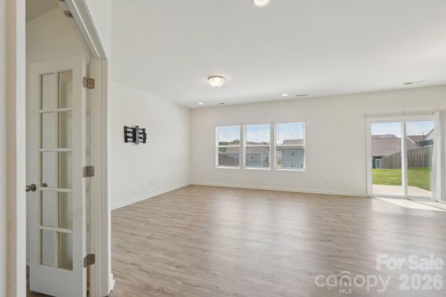 120 Mooring Drive, Statesville, NC 28677