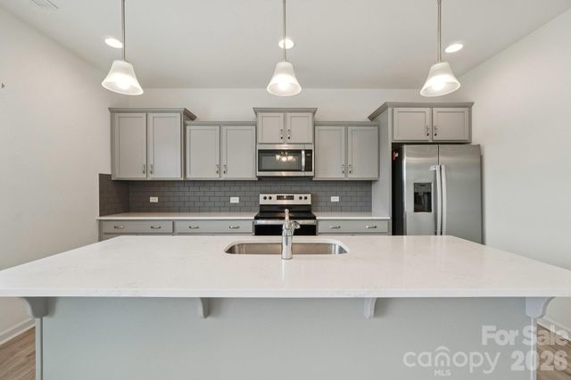 120 Mooring Drive, Statesville, NC 28677