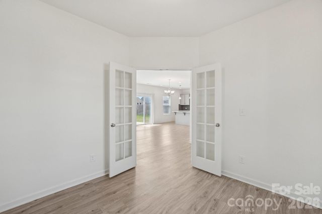 120 Mooring Drive, Statesville, NC 28677