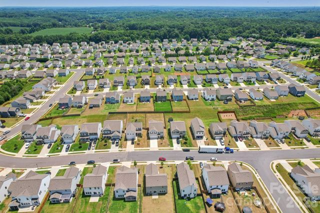 120 Mooring Drive, Statesville, NC 28677