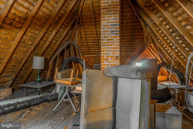 106 DELAWARE AVE, Bridgeville, DE 19933