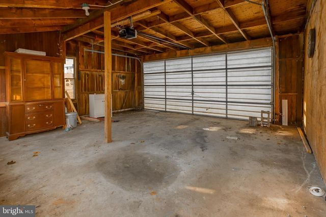 106 DELAWARE AVE, Bridgeville, DE 19933