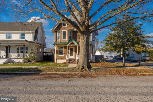 106 DELAWARE AVE, Bridgeville, DE 19933