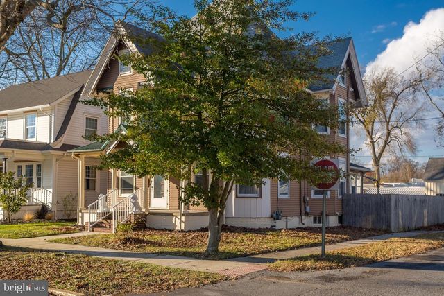 106 DELAWARE AVE, Bridgeville, DE 19933