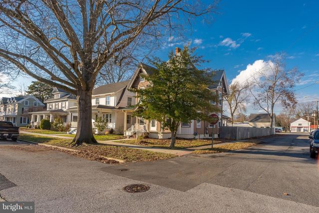 106 DELAWARE AVE, Bridgeville, DE 19933