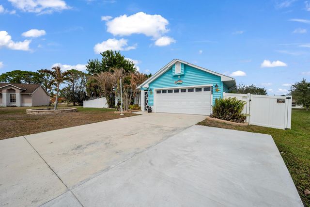 2201 SW Halissee Street, Port St. Lucie, Port St Lucie, FL 34953