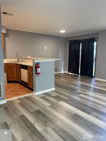 208 Hidden Woods Court, Piscataway, NJ 08854