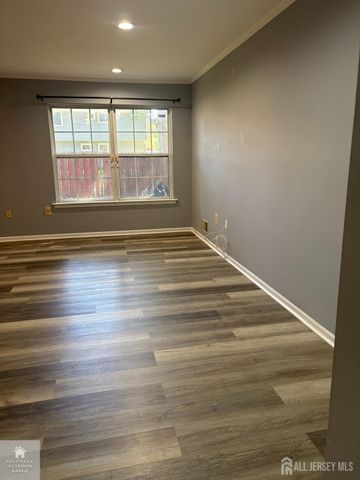 208 Hidden Woods Court, Piscataway, NJ 08854