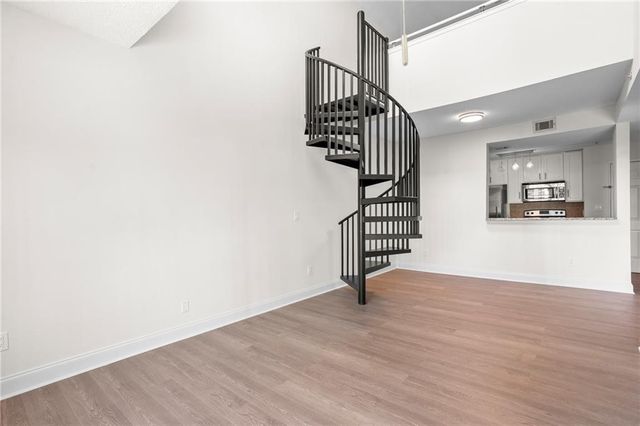 1075 Peachtree Walk NE A519, Atlanta, GA 30309