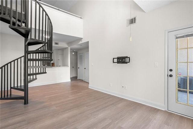 1075 Peachtree Walk NE A519, Atlanta, GA 30309