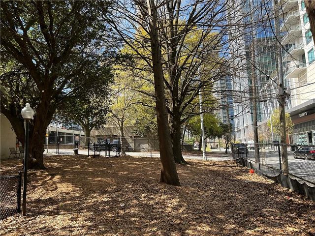 1075 Peachtree Walk NE A519, Atlanta, GA 30309