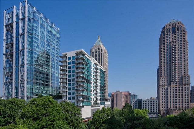 1075 Peachtree Walk NE A519, Atlanta, GA 30309