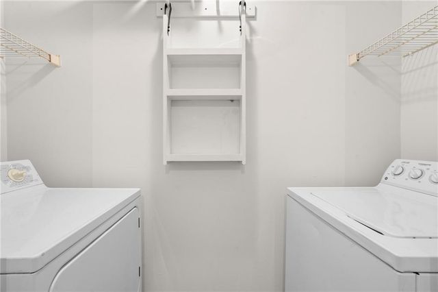 1075 Peachtree Walk NE A519, Atlanta, GA 30309