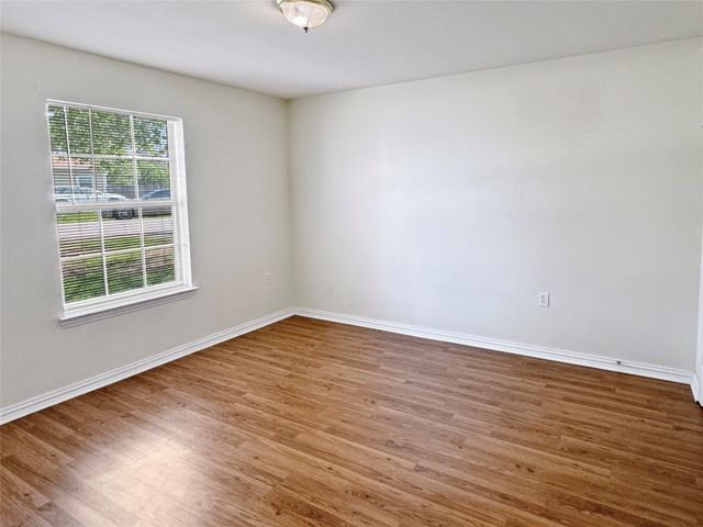 5711 Arlington Park Drive, Dallas, TX 75235
