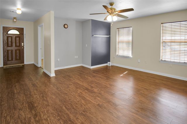 5711 Arlington Park Drive, Dallas, TX 75235