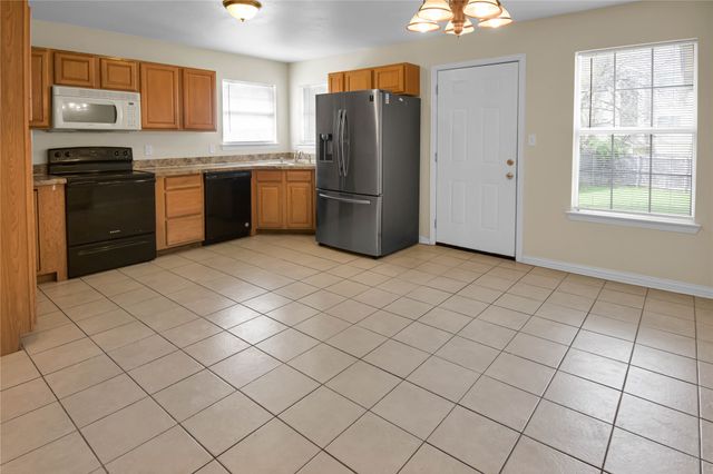 5711 Arlington Park Drive, Dallas, TX 75235