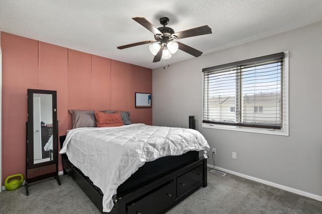 238 Holiday Circle 46, West Des Moines, IA 50265