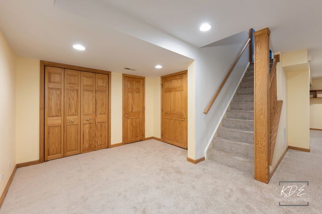 1512 Harbour Towne Place, Naperville, IL 60564